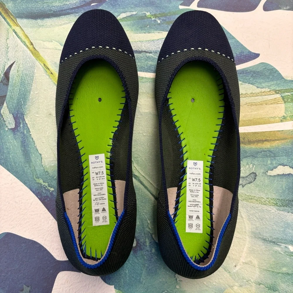 ROTHYS The Square Highland Cap Toe Flats Blue Size 7.5  Comfort Shoe